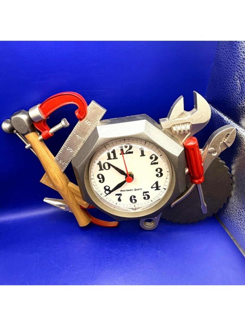 1986 Burwood Tool Wall Clock New Haven Quartz Garage Shop Decor Tested